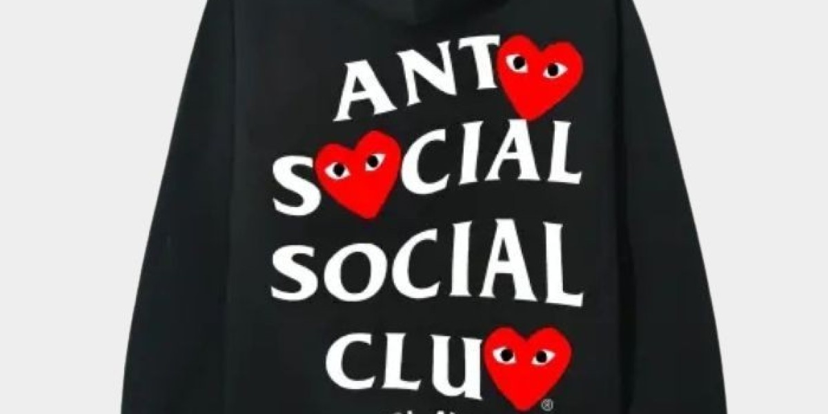 The Influence of Comme Des Garcons on Streetwear