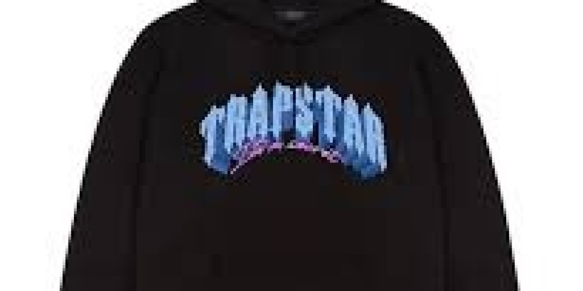 How to Style a Trapstar Graphic Hoodie with Ease