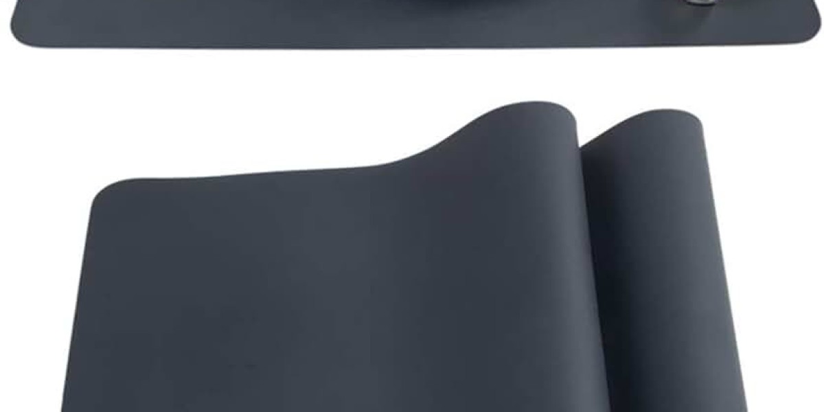 What Materials Best Support Custom Placemats Layouts?