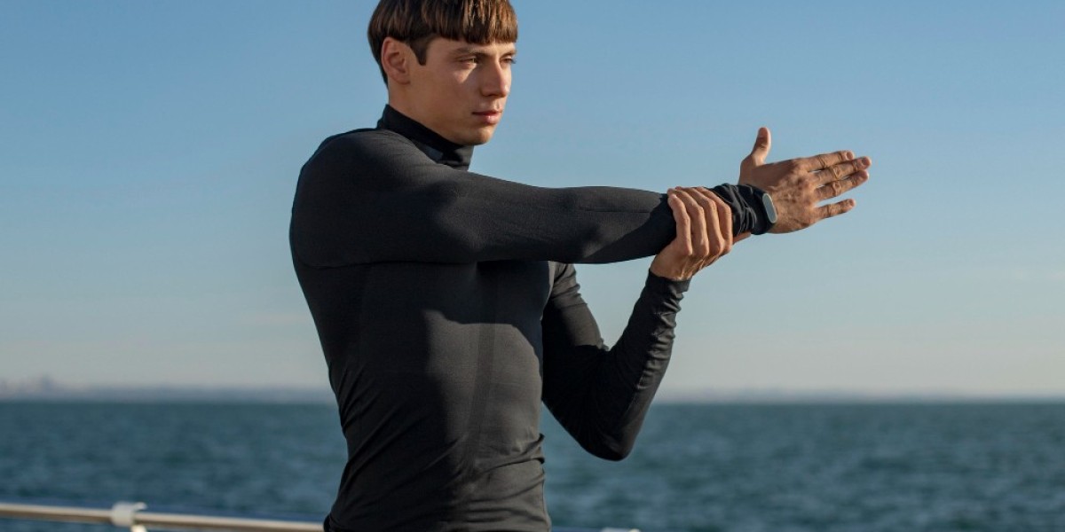Best Rashguard for Comfort and Sun Protection | Wavezone