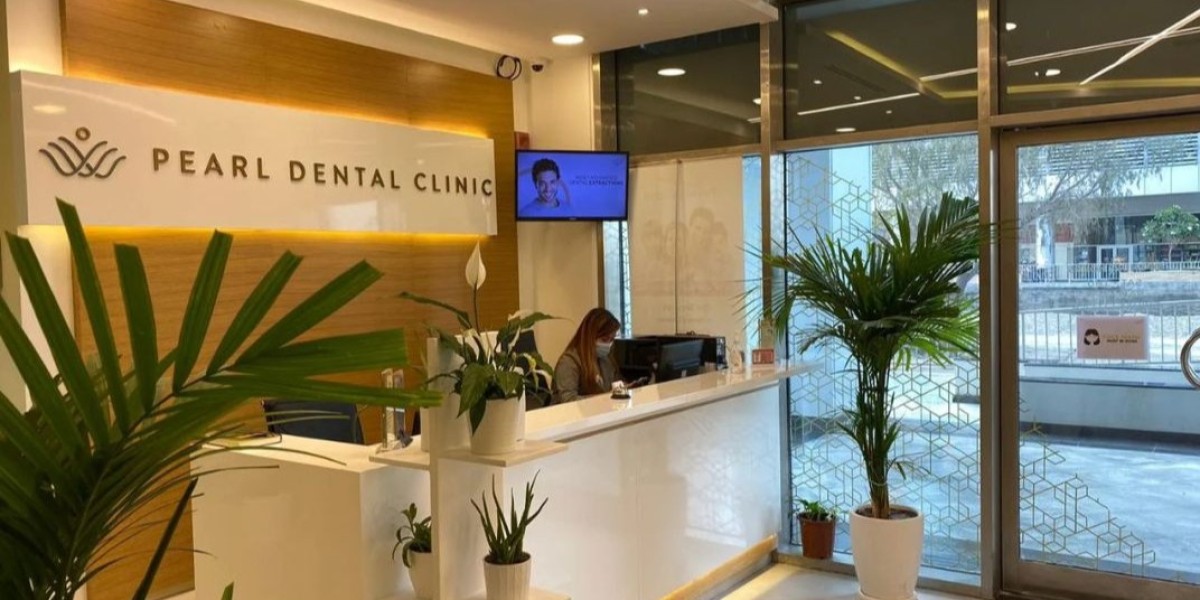 Teeth Whitening in Dubai – Brighten Your Smile with Pearl Dental Clinics