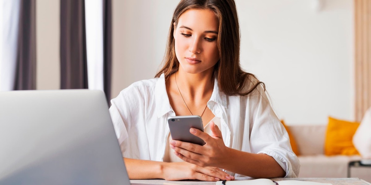 How Can Students Stay Motivated While Preparing for Online Exams?
