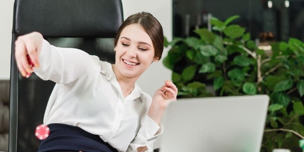 探索線上遊戲新體驗：G Queen 的魅力世界