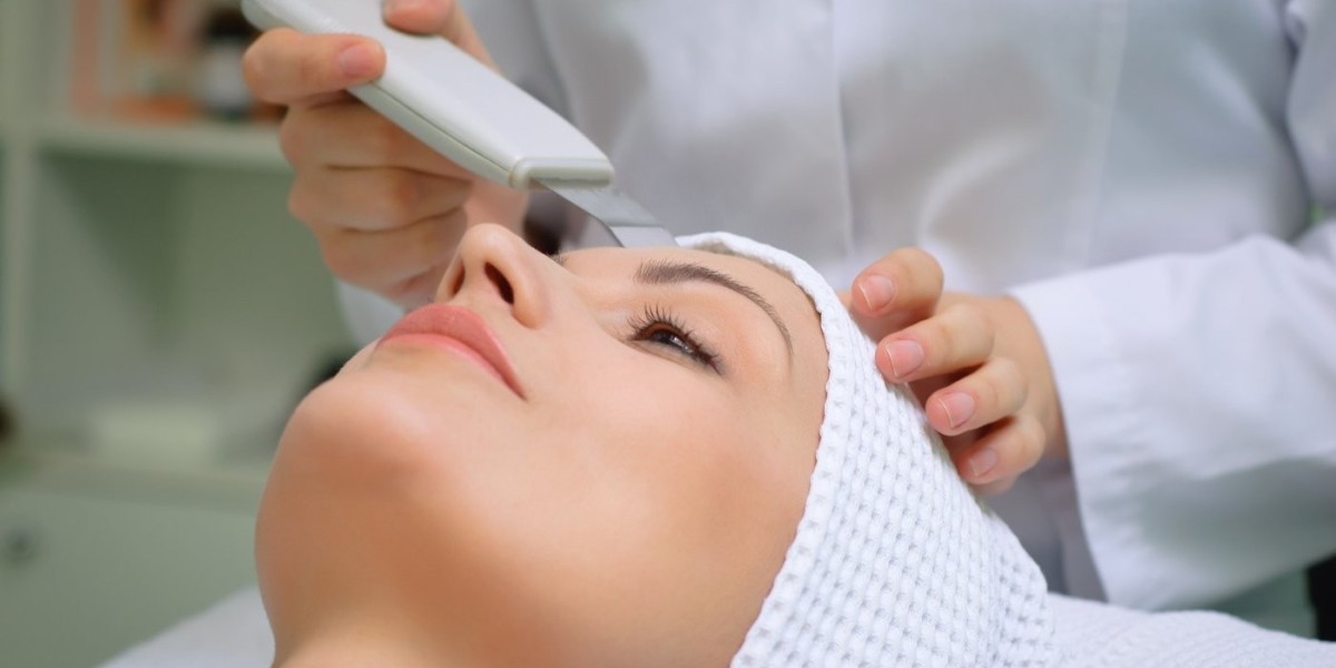 Does Hydrafacial reduce fine lines and wrinkles?