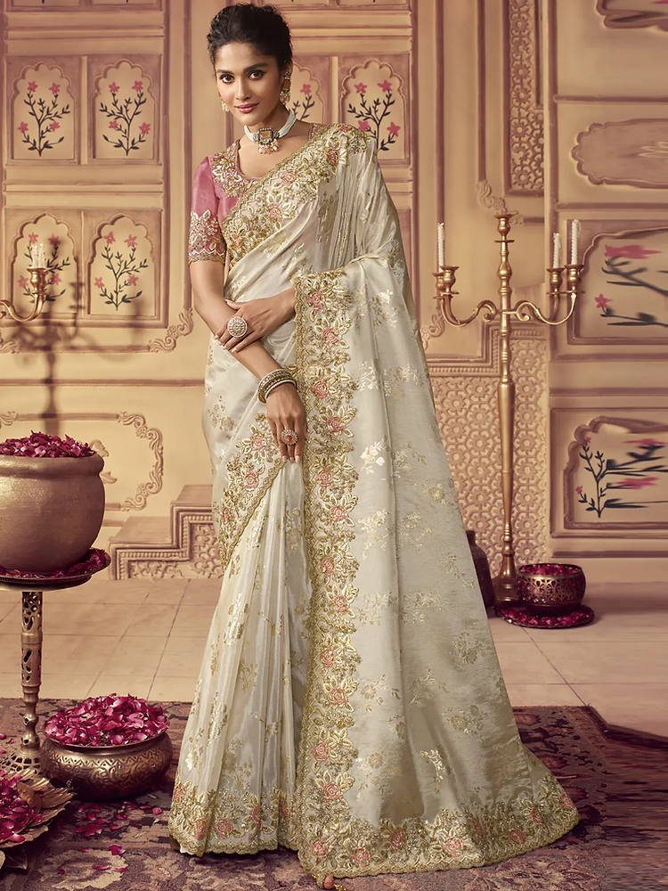 Top Trends in White Sarees for 2026 Weddings and Festivals