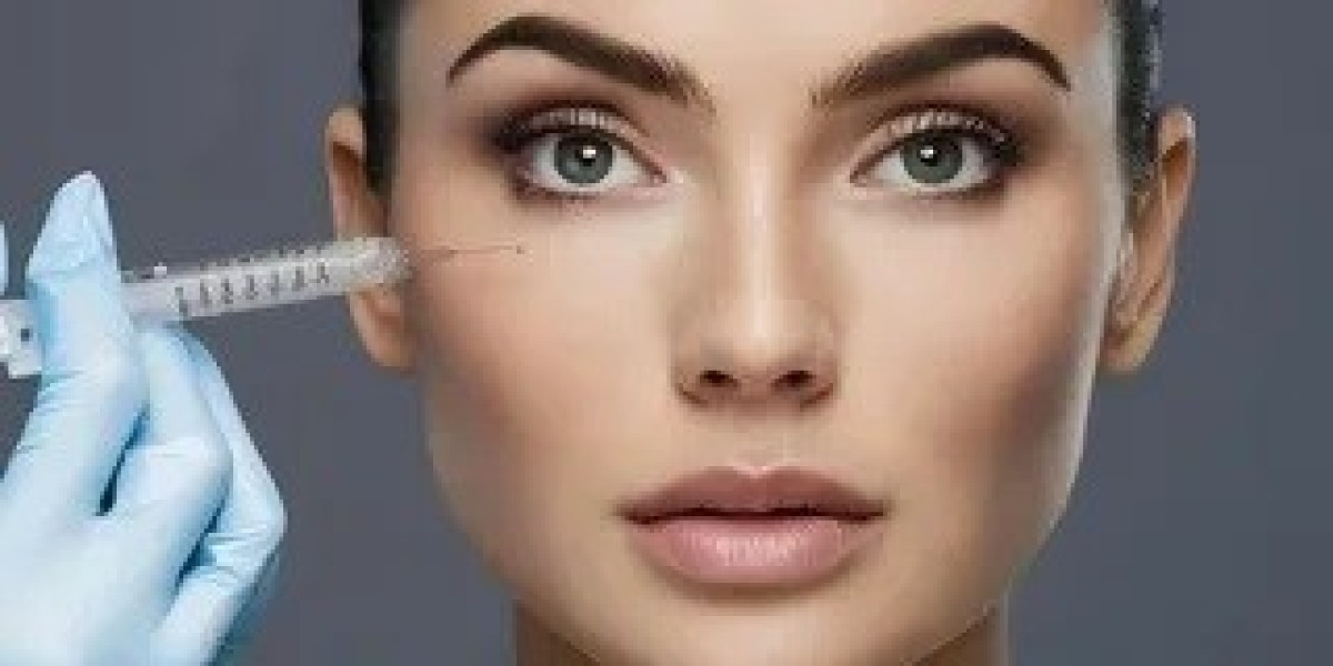 Can Dermal Fillers in Islamabad Enhance Facial Contours?