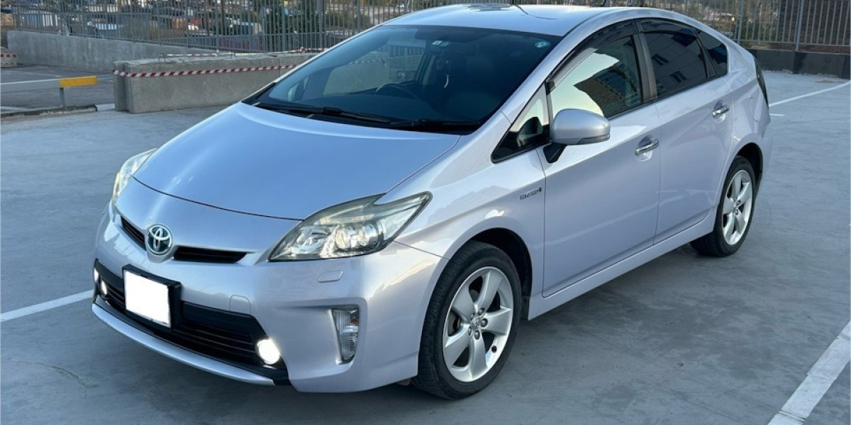 Affordable Plans to Rent a Car for a Month Anywhere