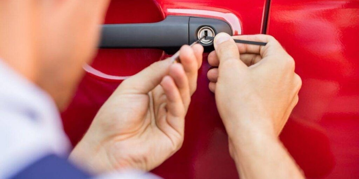 Don’t Hire an Auto Locksmith Blackpool Until You Read These 7 Insider Secrets