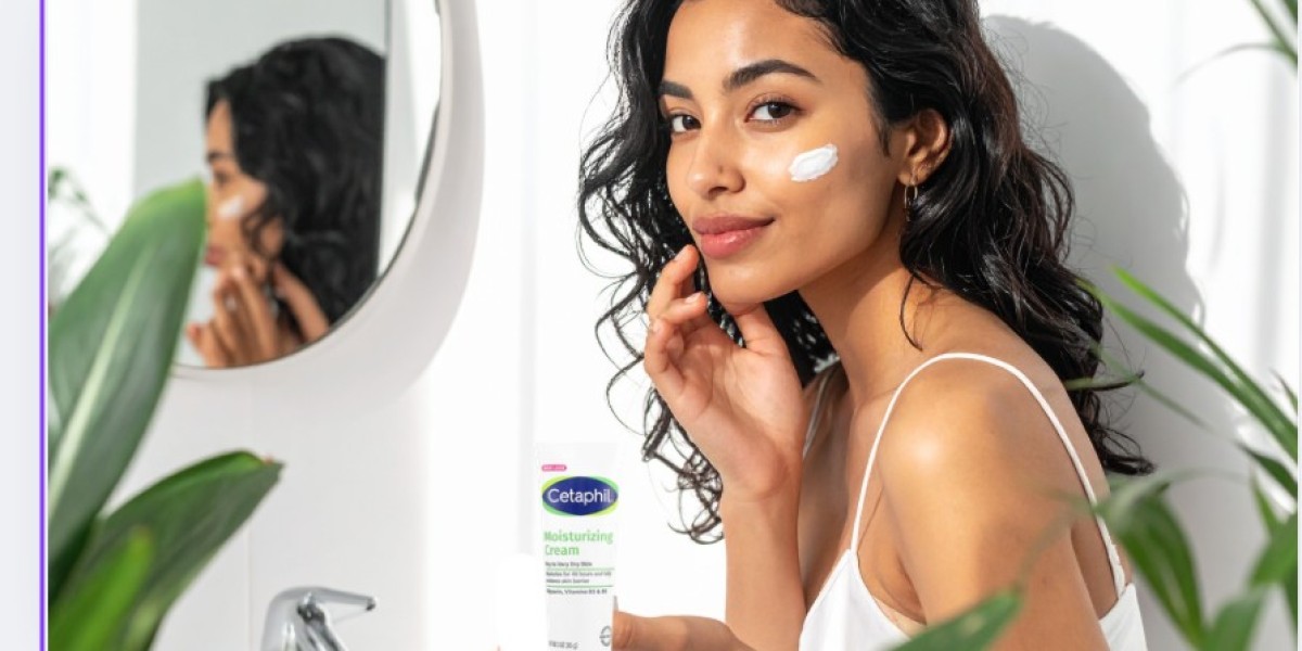 The Best Fragrance-Free Moisturizer for Sensitive Skin