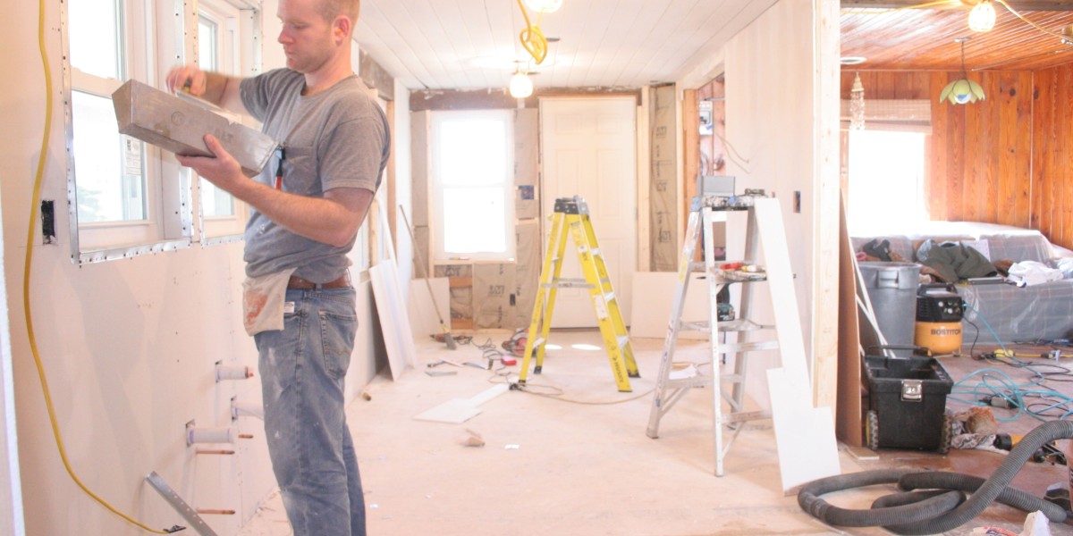 Understanding Contractor Insurance: What ‘Insured’ Really Means for Your Corinth Home Remodel