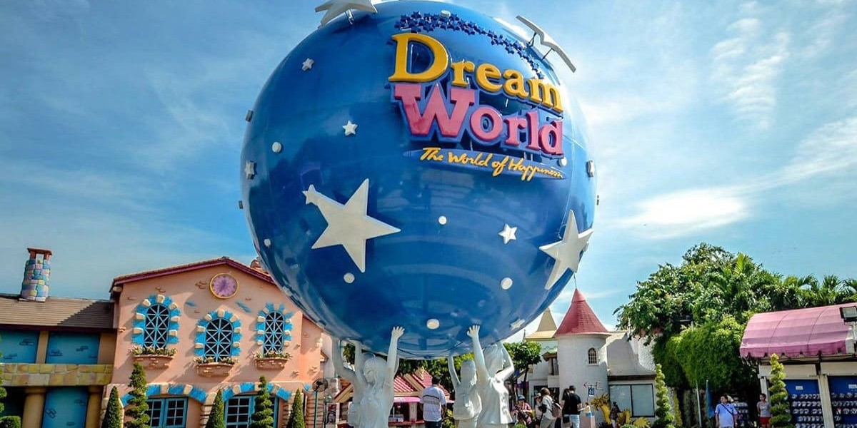 Dream World Bangkok: Thailand’s Ultimate Family-Friendly Theme Park