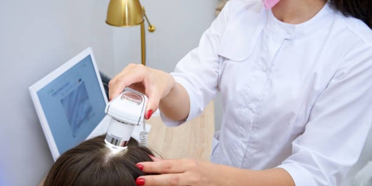 Leading Trichologists Focus on Ethnic Hair Care