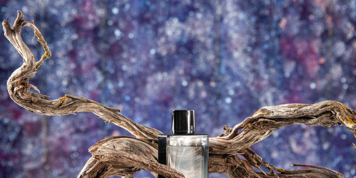Niche Perfumes: The Art of Exclusivity in Luxury Fragrances