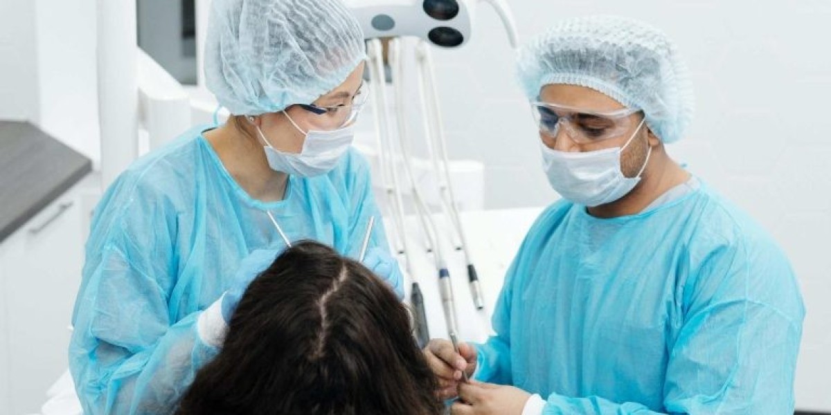 Plastic Surgeon Advice: Preparing for Your Surgery Day