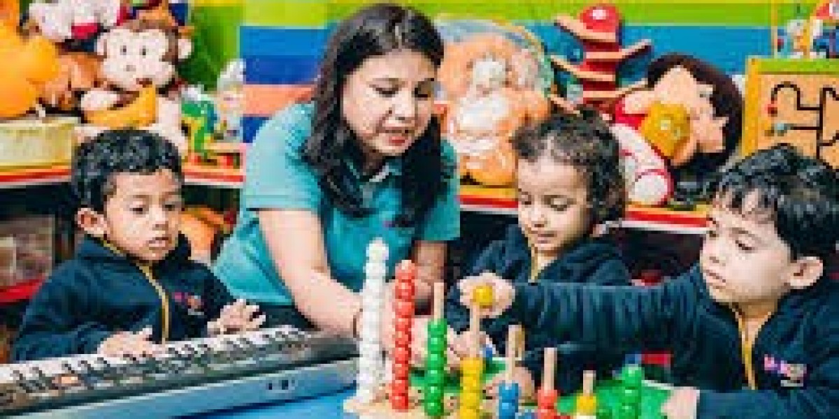 Seasonal Sensory Play for Preschoolers: Stimulating All Five Senses Throughout the Year