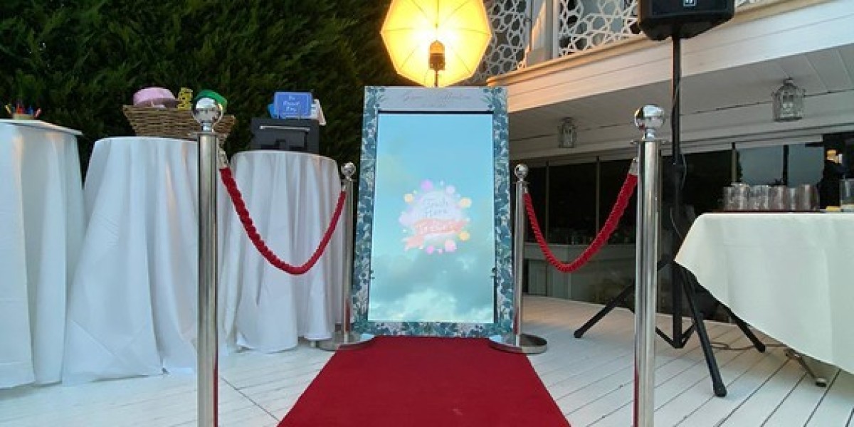 Affordable and Exclusive Corporate Gifts Dubai for Clients, Employees, and Events 2026