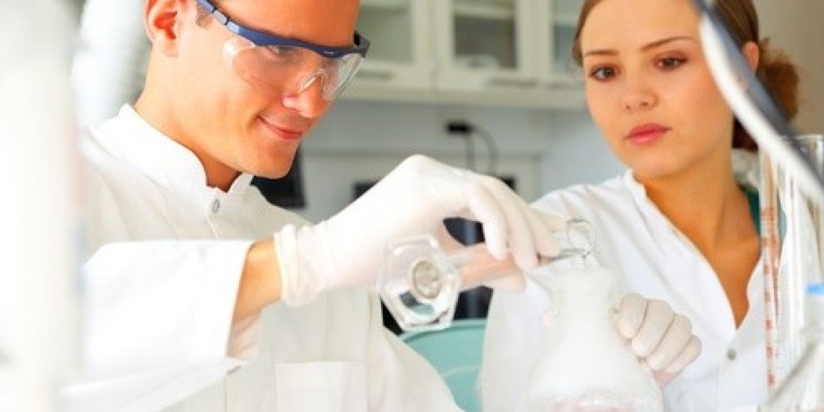 HIV Testing for Couples in Dubai: Strengthening Trust and Protecting Health