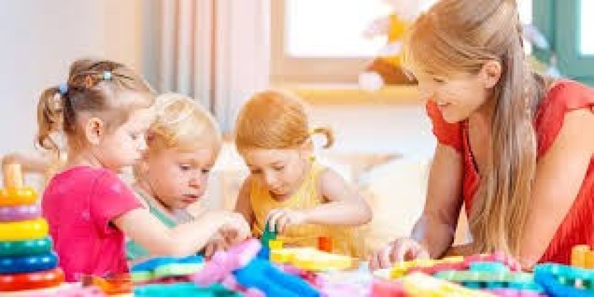 Why Is Choosing the Right Nursery Near Umm Suqeim So Important for Your Child?