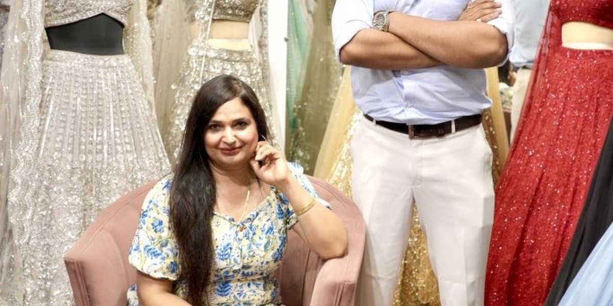 Elegant Designer Outfits for the Modern Bride: A Comprehensive Guide