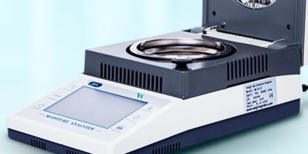 Traditional Amazonian Rapé Snuff: Origins, Uses, and Meaning