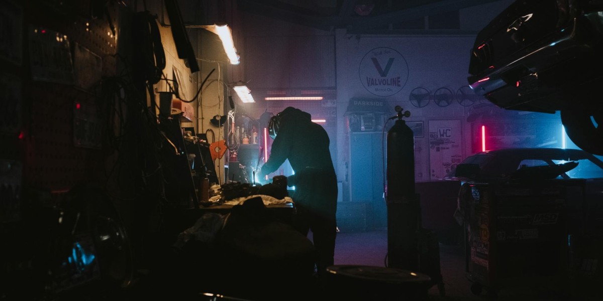 Essential Pre-Purchase Inspection Checklist for Buying a Used Car in Dubai