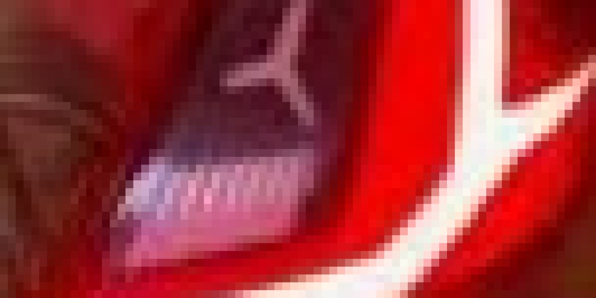 How Baozhiwei Dark Tail Lights Supplier Solves The Desire For Refined Rear Design