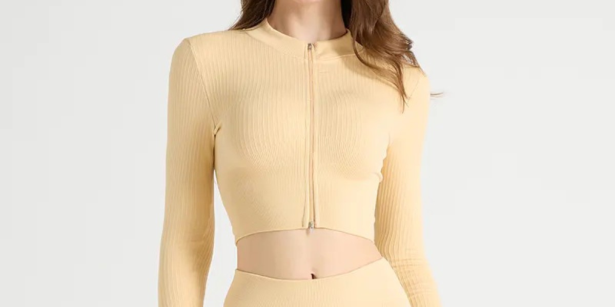 Discover the Benefits of Breathable Yoga Tops for Active Lifestyles