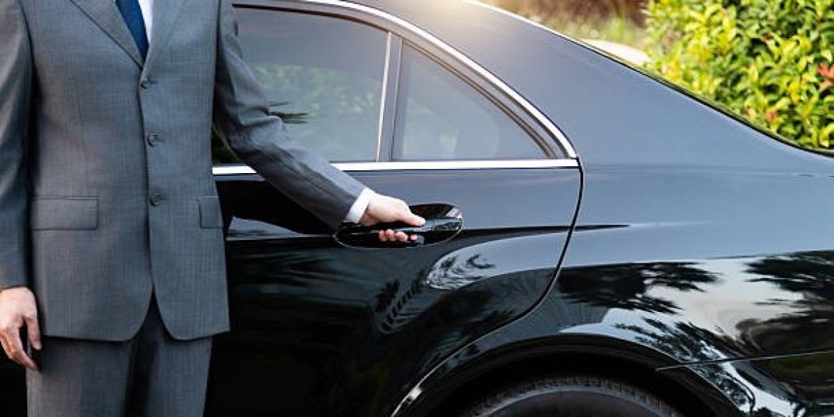 The Role of Technology in Ensuring Safe Driving in Dubai