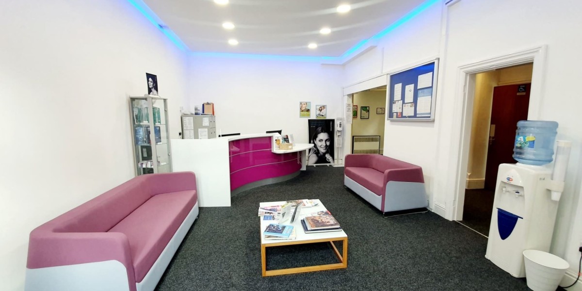 Dental Implants Warwickshire: A Permanent Replacement to Lost Teeth.