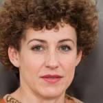 lily taylor Profile Picture