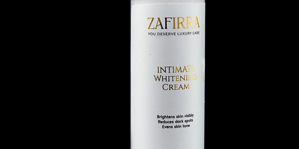 The Science of Gentle Brightening: Navigating the Use of a vagina whitening cream in Pakistan