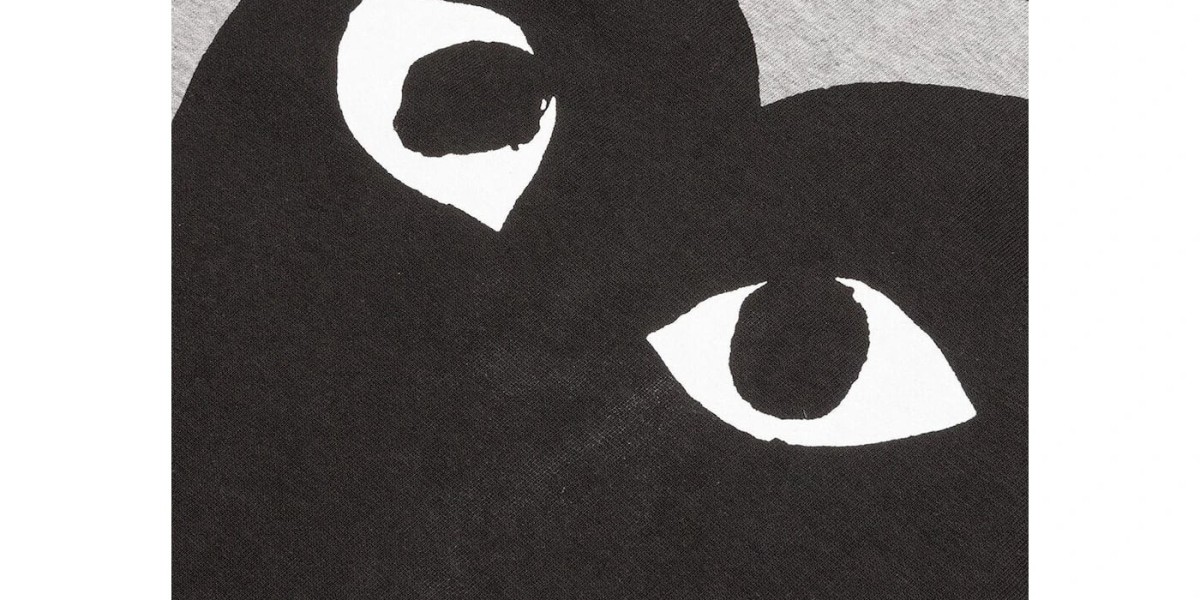 Comme des Garcons Streetwear Collection in the USA