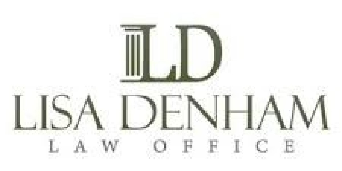 How a Family Lawyer Protects Your Rights During Divorce and Separation