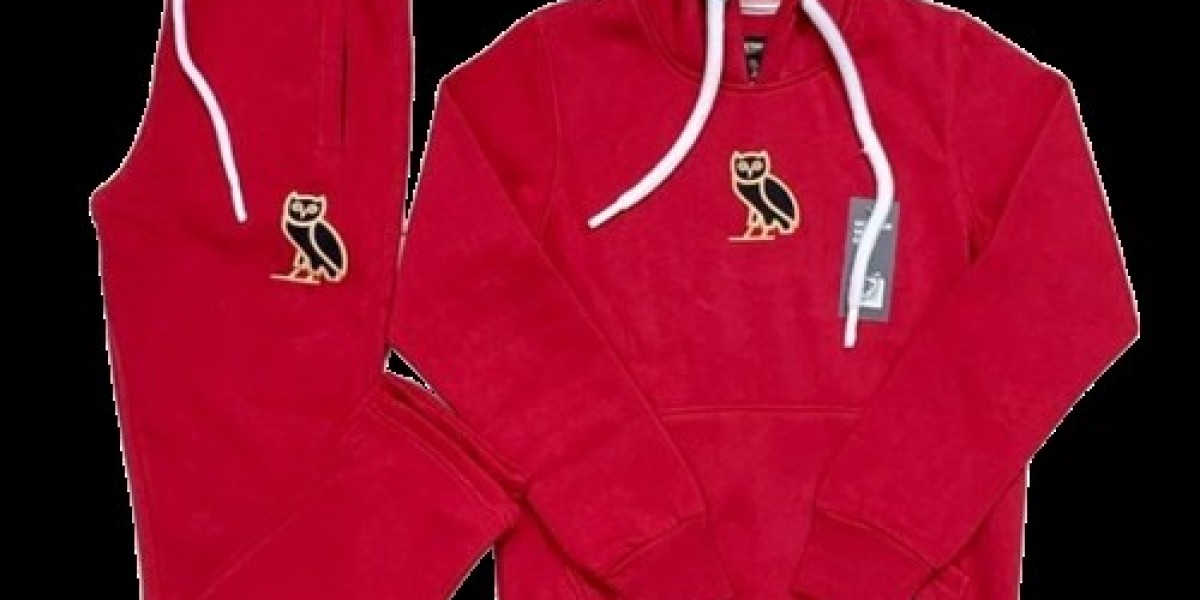 Fashion Forward: The Timeless Style of Hoodies and T-Shirts