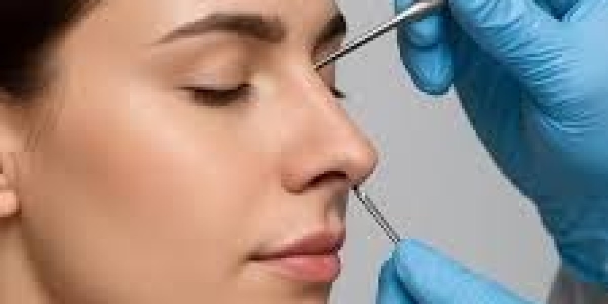 How Do You Choose the Best Clinic for Rhinoplasty in Islamabad?