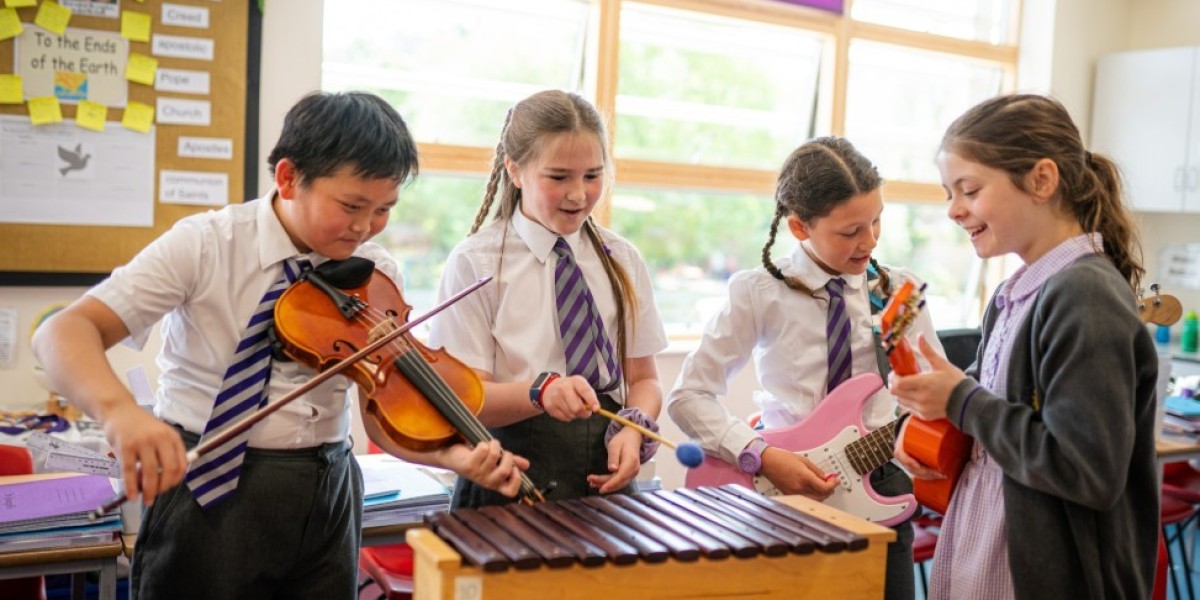 What are the Main Stages of Physical Development from Birth to 19?